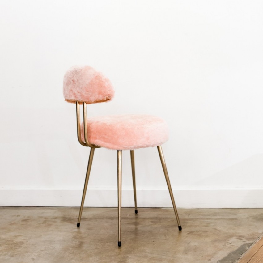 chaise « moumoute » Pelfran rose – Mein Lieber