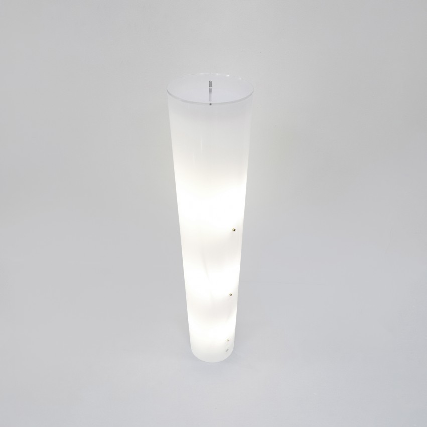 Grand lampadaire cylindrique en Plexiglas