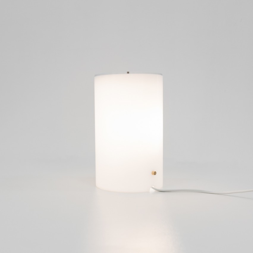 Lampe de bureau cylindrique en Plexiglas